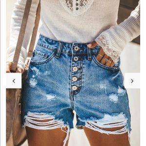 KanCan High rise shorts